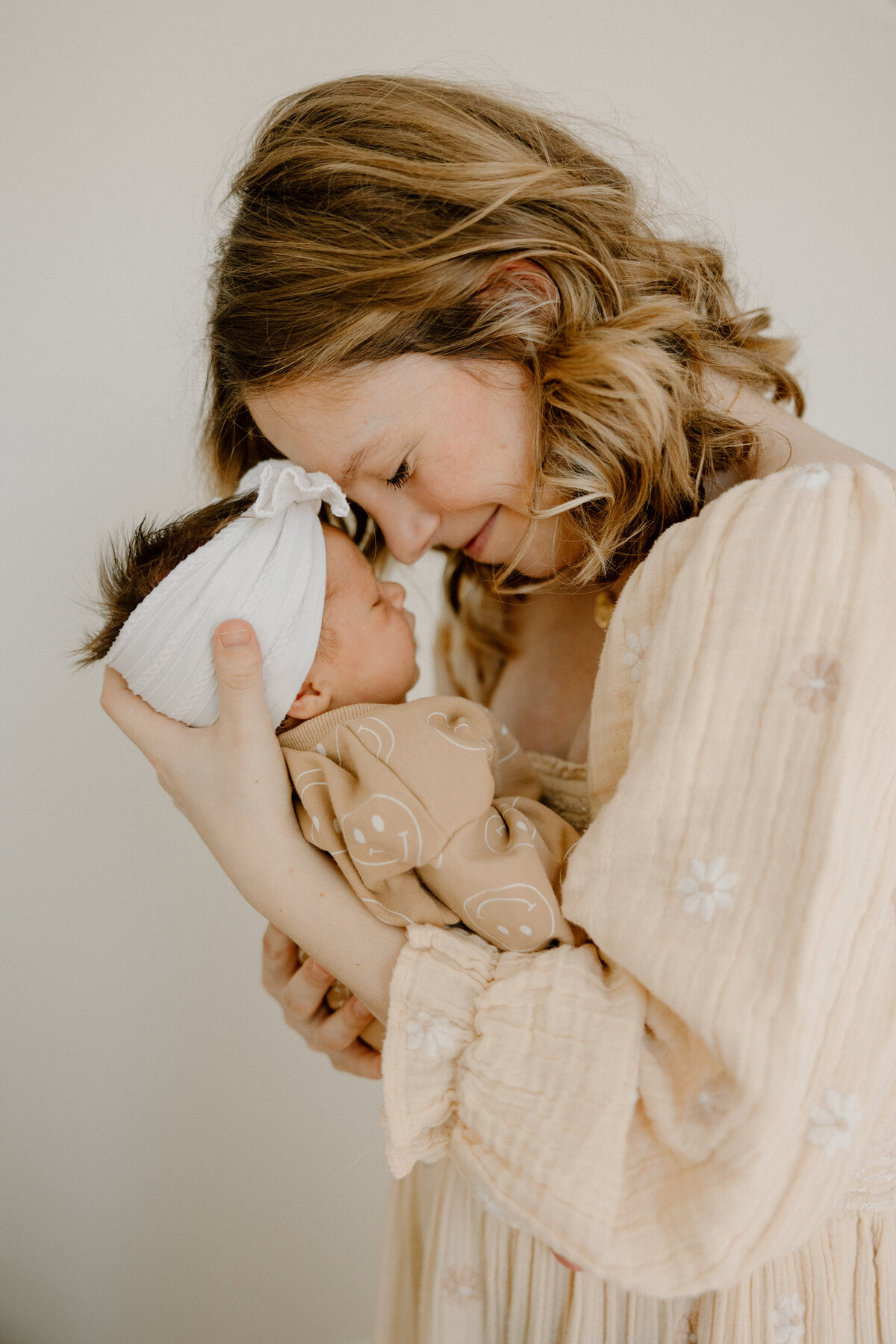in-home-newborn-lifestyle-session-lancaster-pa-cara-marie-photography-29