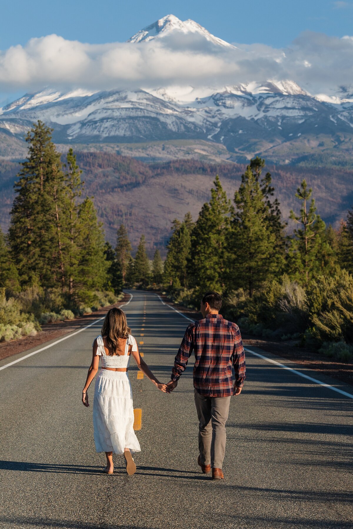 Mt-Shasta-Engagement-Scenic-Views-Photographer_0835