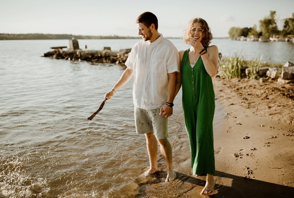 meg-thompson-photography-prairie-creek-reservoir-couples-session-kat-chris-2