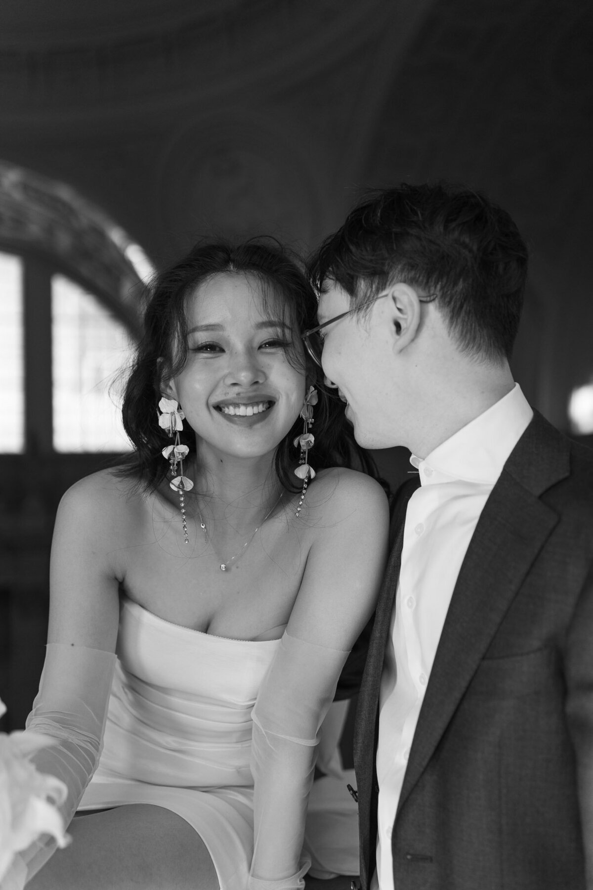Joyce Li Photography Destination Wedding Elopement Engagement Lifestyle Portrait Photographer West Coast Seattle Washington California sfcityhallelopement-35