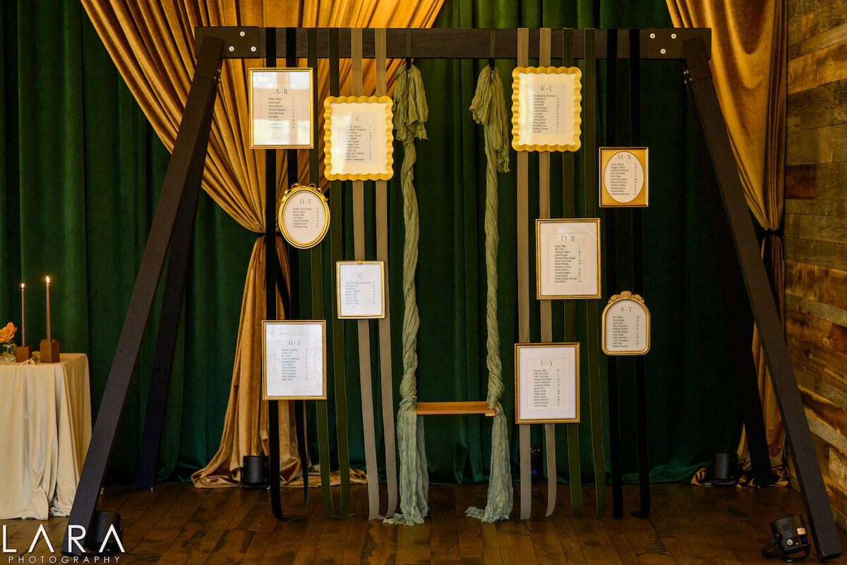 custom-built-seating-charts-swing