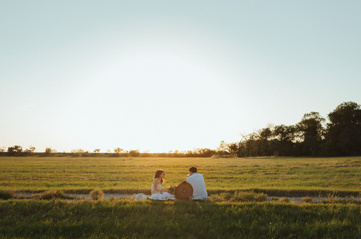 texas-golden-hour-couple-shoot-28