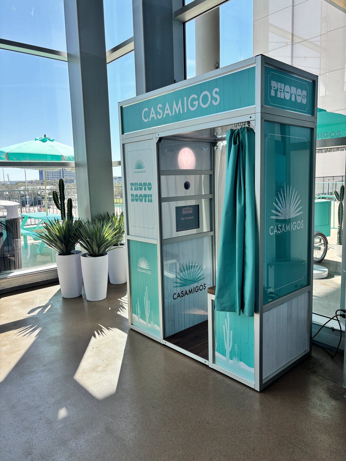 Photo Booth Customized Custom Enclosed Photo Booths for Brands | Fotably
