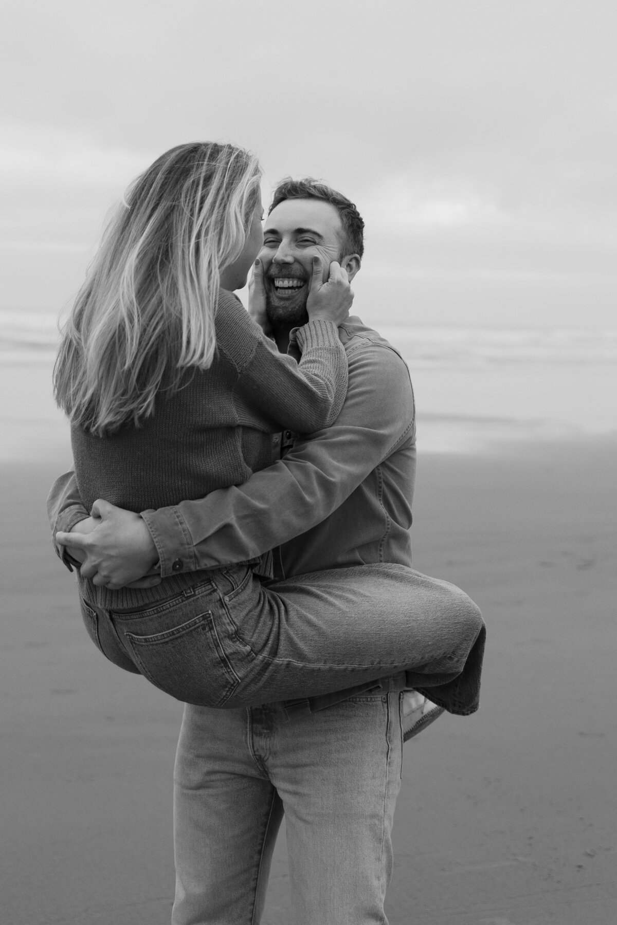 oregon_coast_engagement_session-64