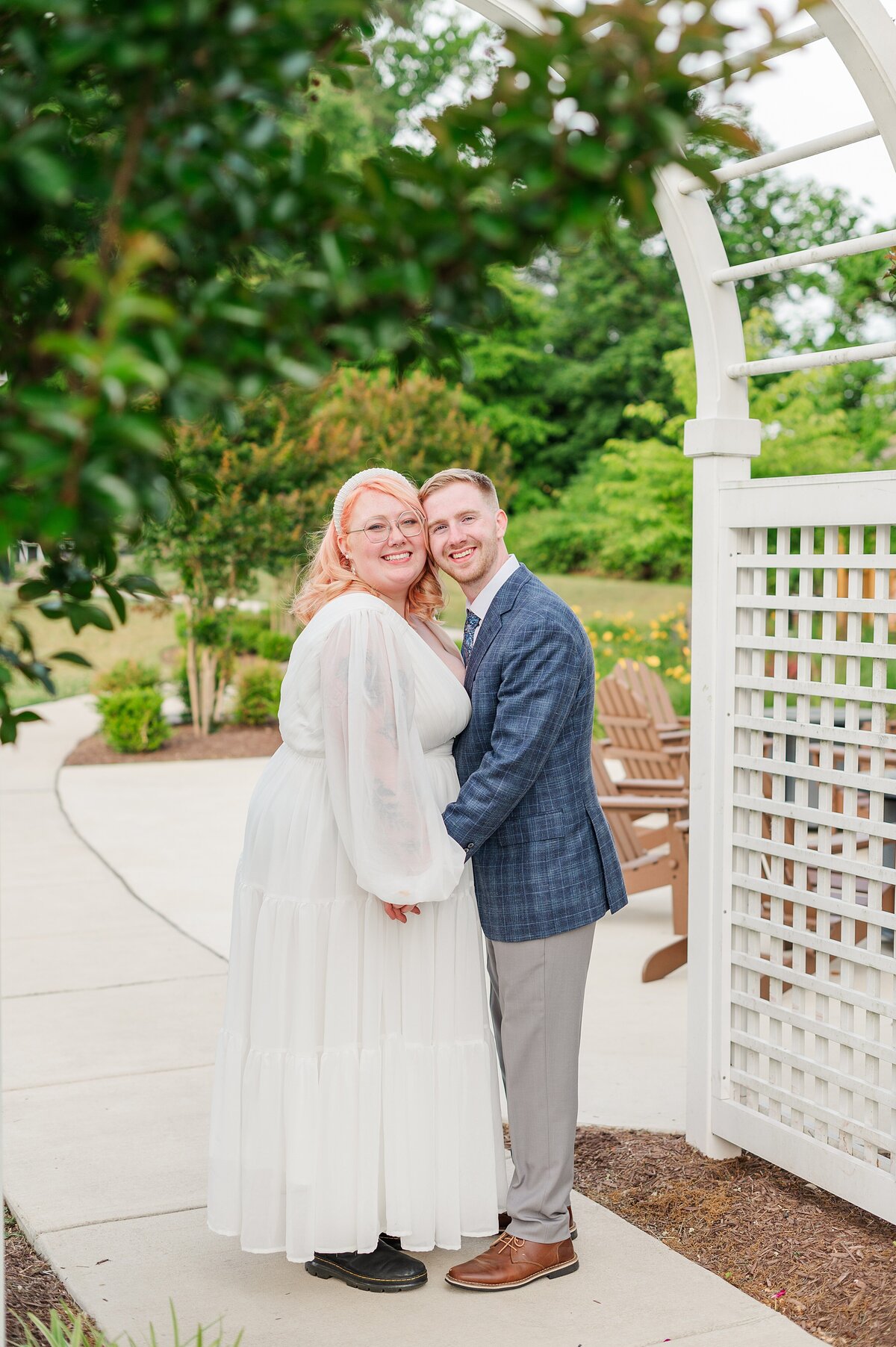 spring-garden-wedding-roanoke-virginia-elsa-judkins-photography_1753