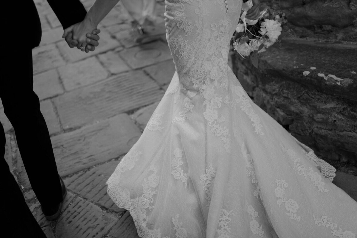 056_Tuscany_Castello_Di_Gargonza_Destination_Wedding_Photographer-164_Destination wedding photographer in Tuscany at Castello di Gargonza. Captured by Flora and Grace photography. 