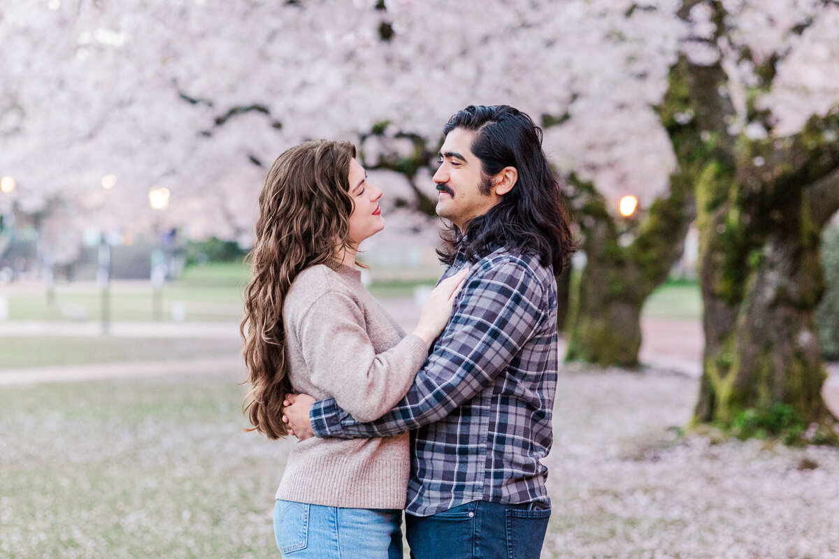 UW-Cherry-Blossoms-Engagement-Photos-22