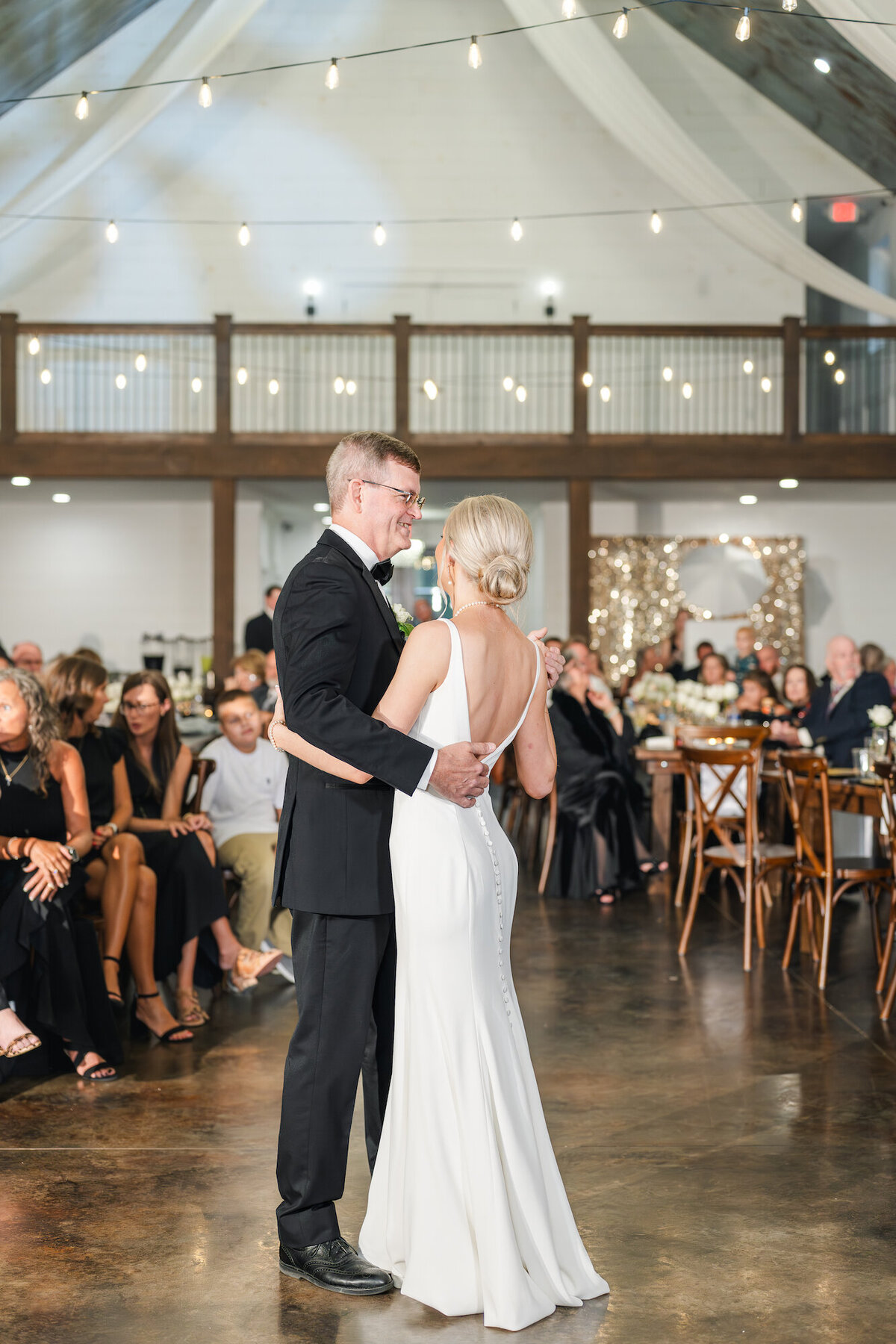 barn-at-white-oaks-wedding-murray-kentucky-124