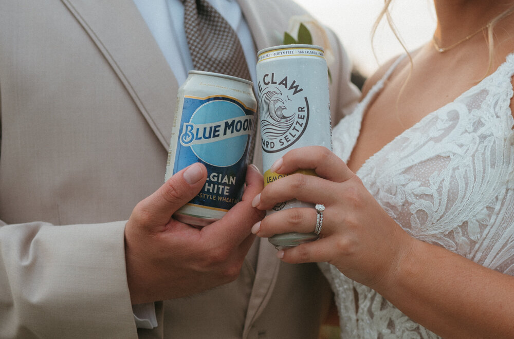 unique wedding photo details