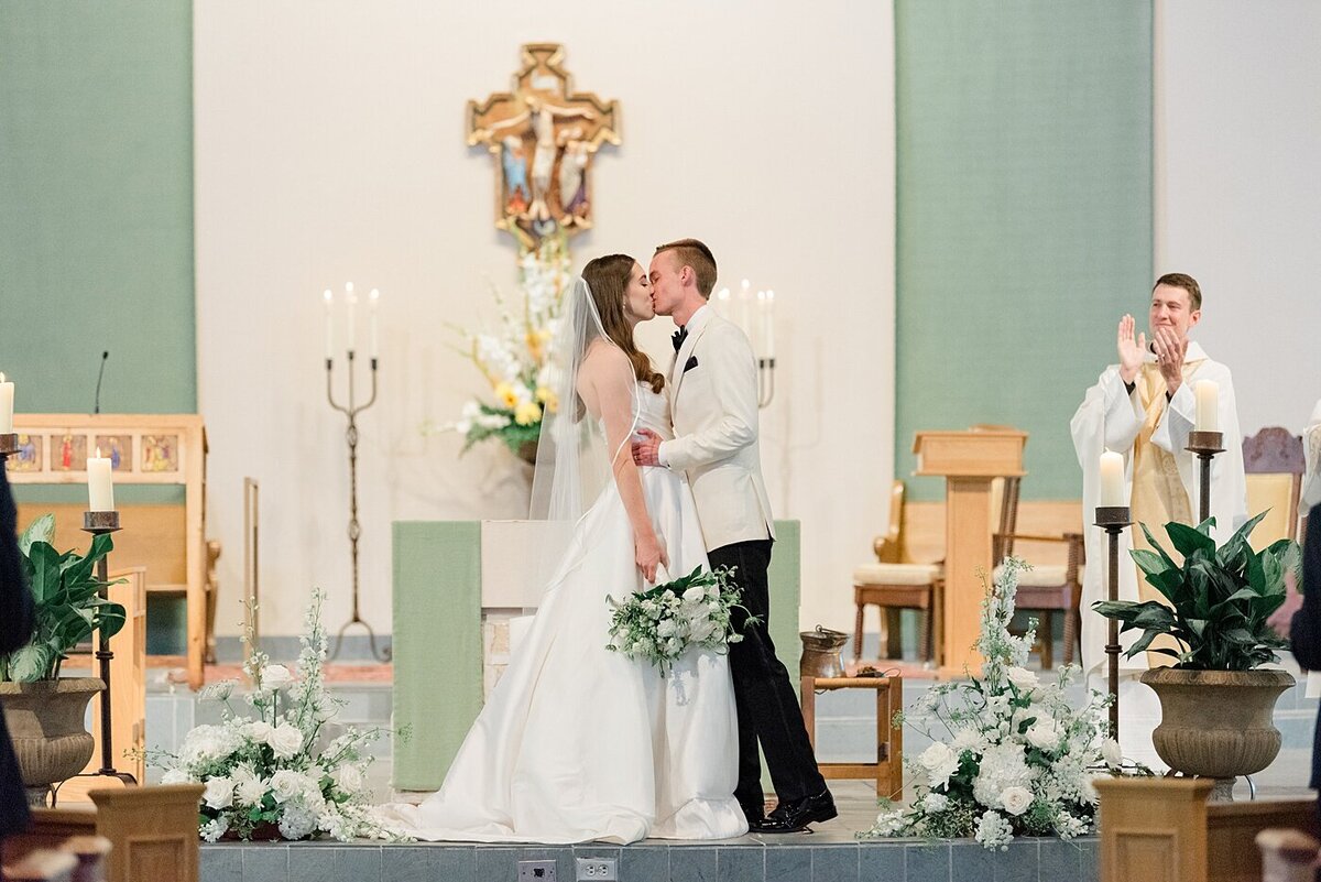 North-4th-Corridor-Wedding-Columbus-Ohio-Wedding-Ashleigh-Grzybowski-Photography-37