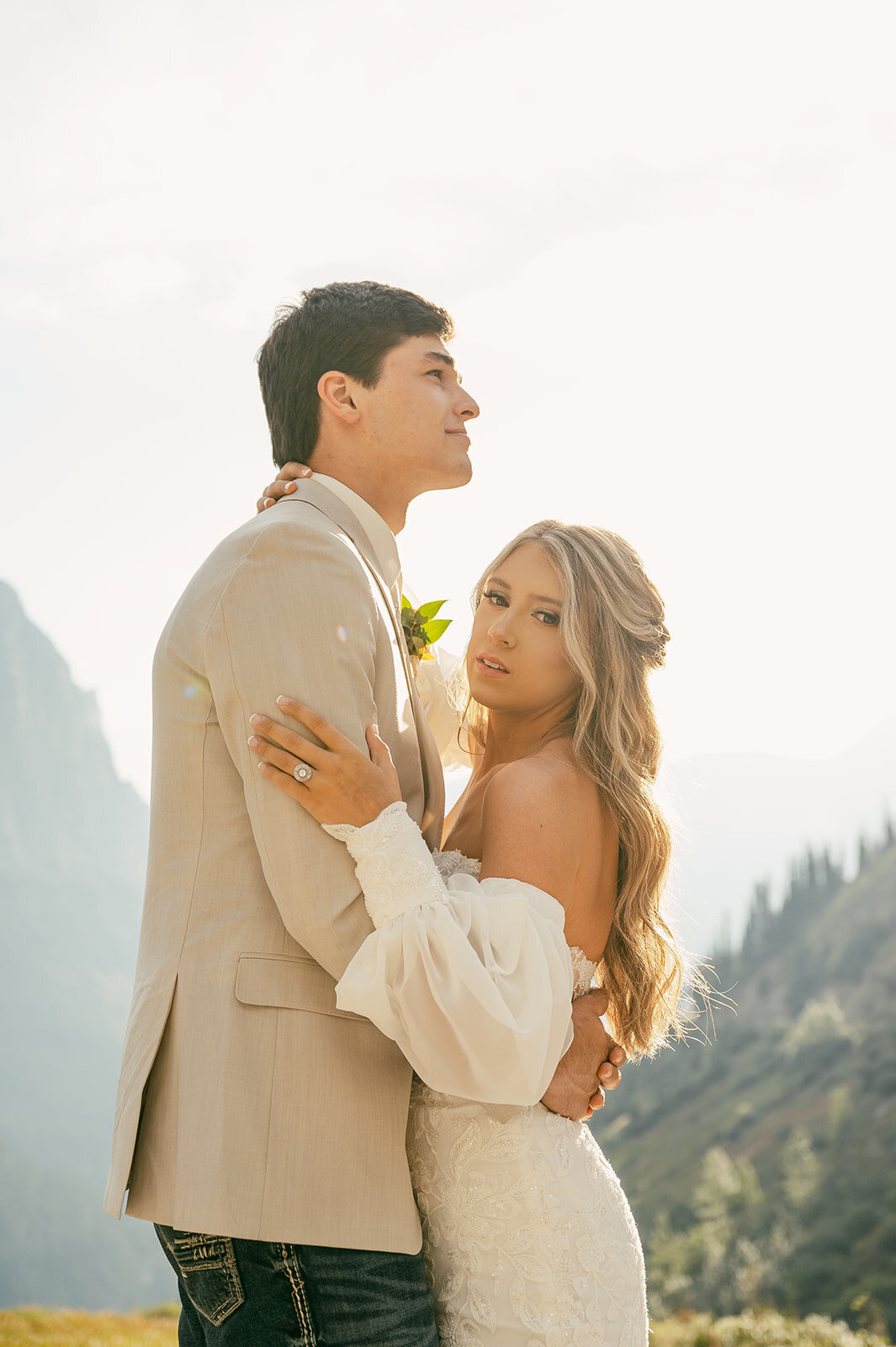 presley-gray-photo-glacier-national-park-elopement-7432