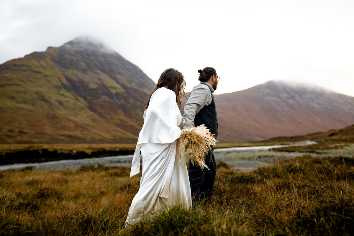 11072022_Caroline+Lee_ScotlandUK_AnjaJensenPhotography-56