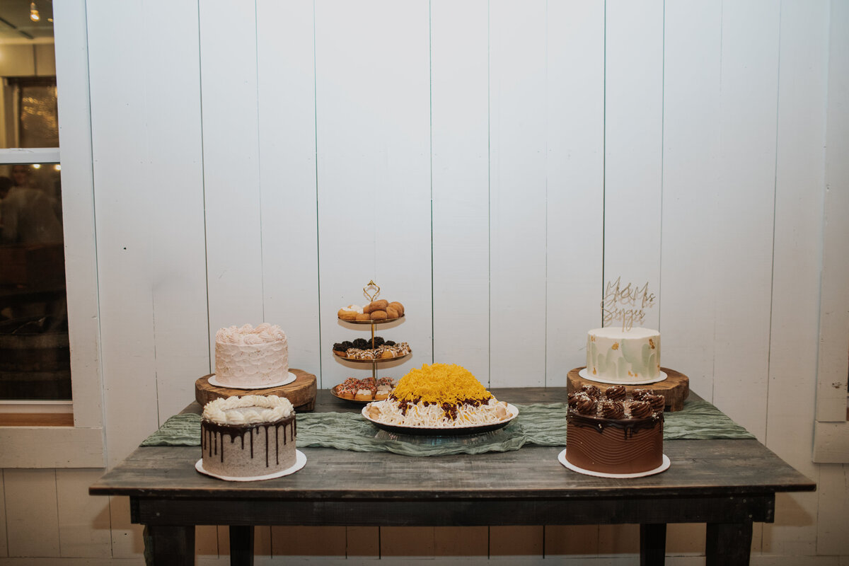 Nashville Wedding Reception Cake