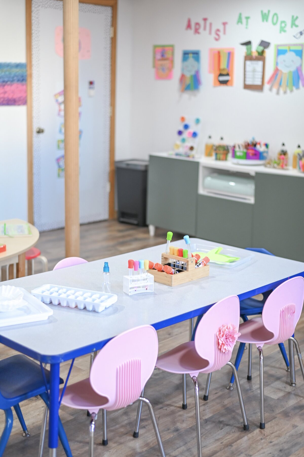 Spring time craft set up at table at House of Parker Preschool Gorham Maine where every detail is thoughtfully designed to create a warm, welcoming space for children to explore, learn, and grow with comfort and confidence.