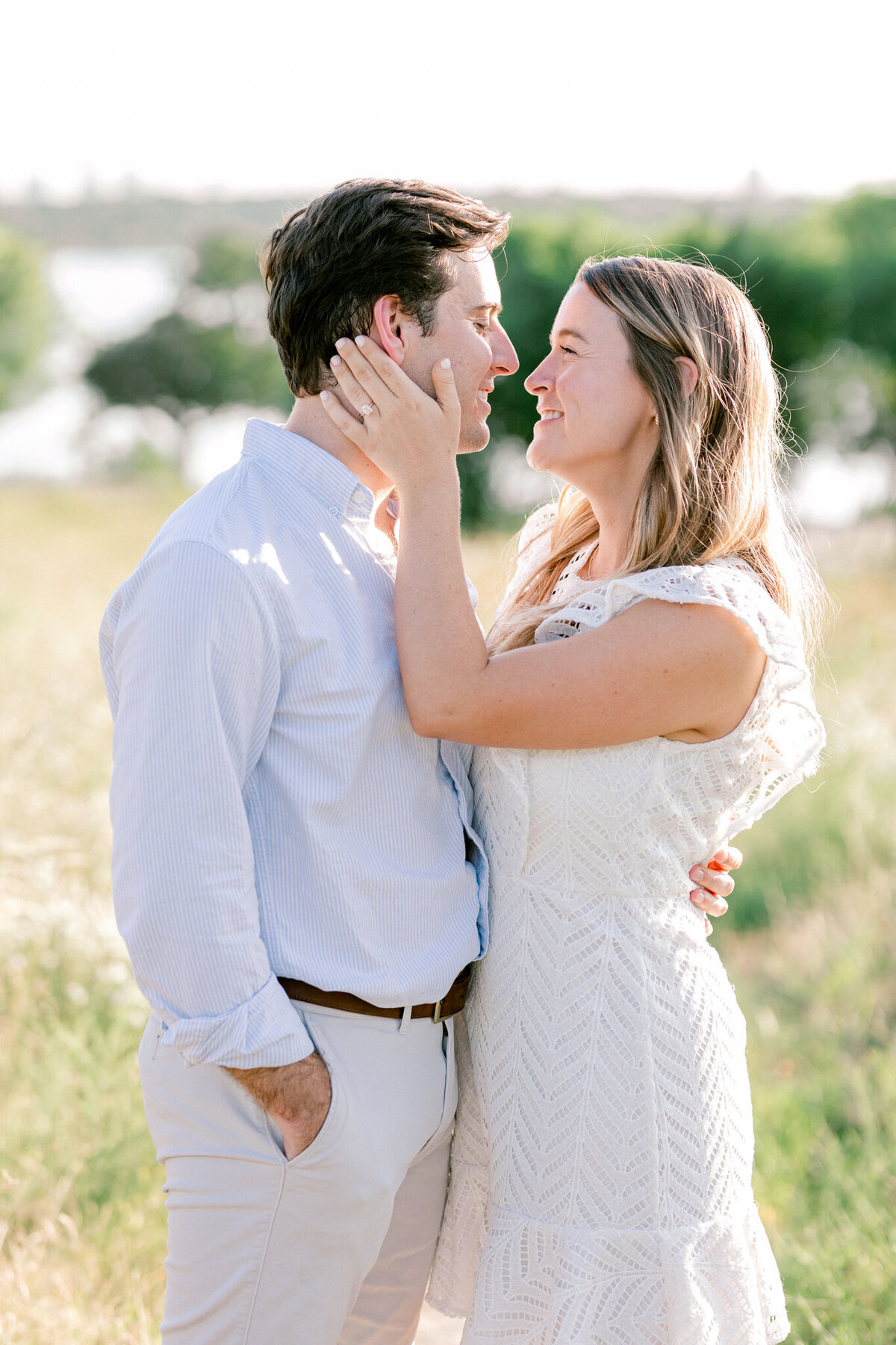 Regan & Owen's White Rock Lake Engagement Session | Dallas Wedding Photographer | Sami Kathryn Photography-12