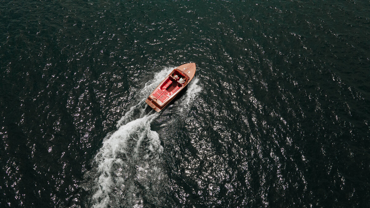 A Lake Geneva Engagement - L+J_WLP-0334