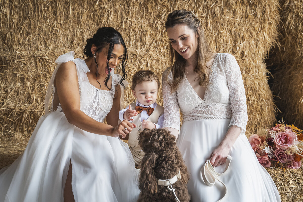 Hanna, Chloe, their son and dog