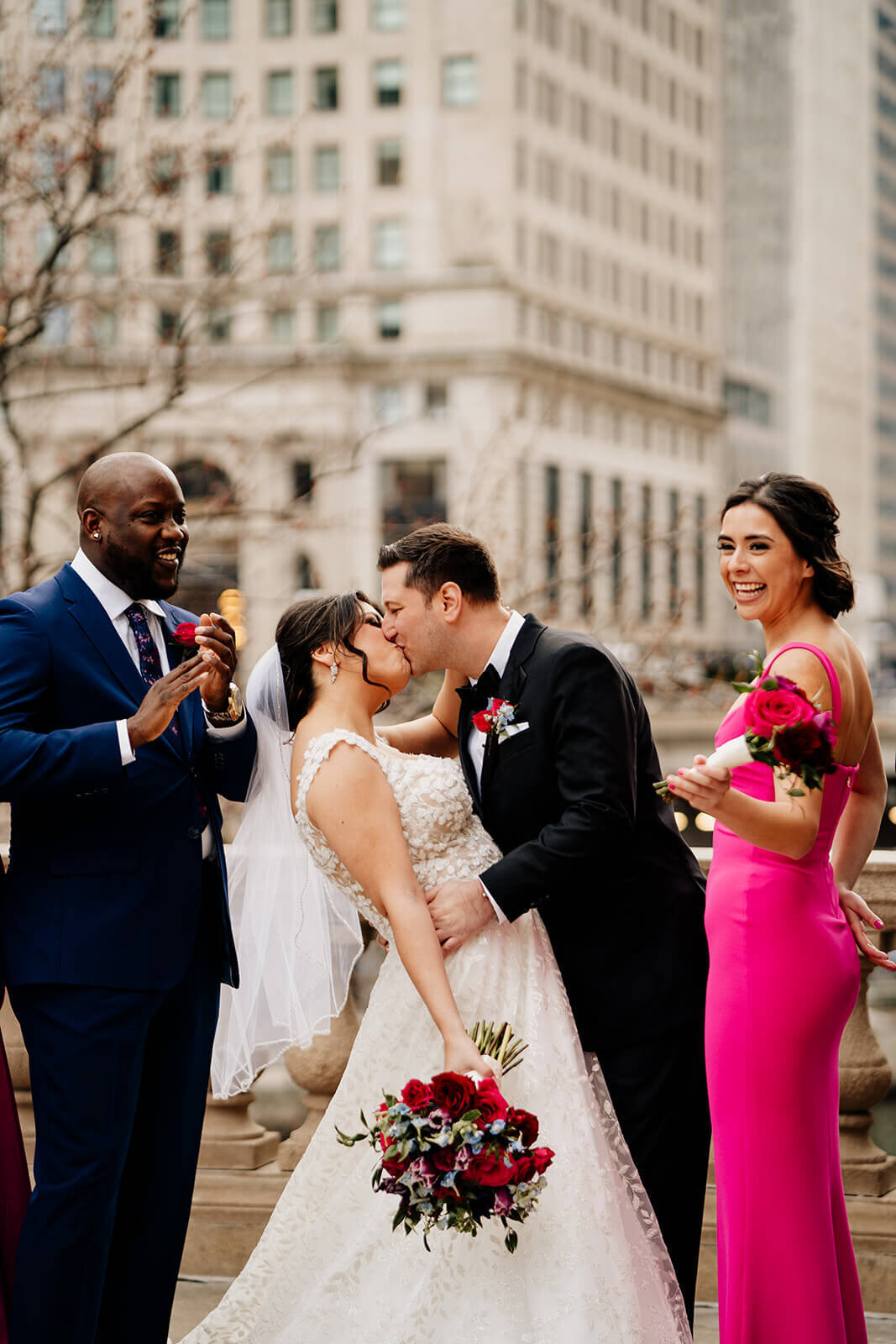 intercontinental-hotel-chicago-wedding-downtown-loft-026