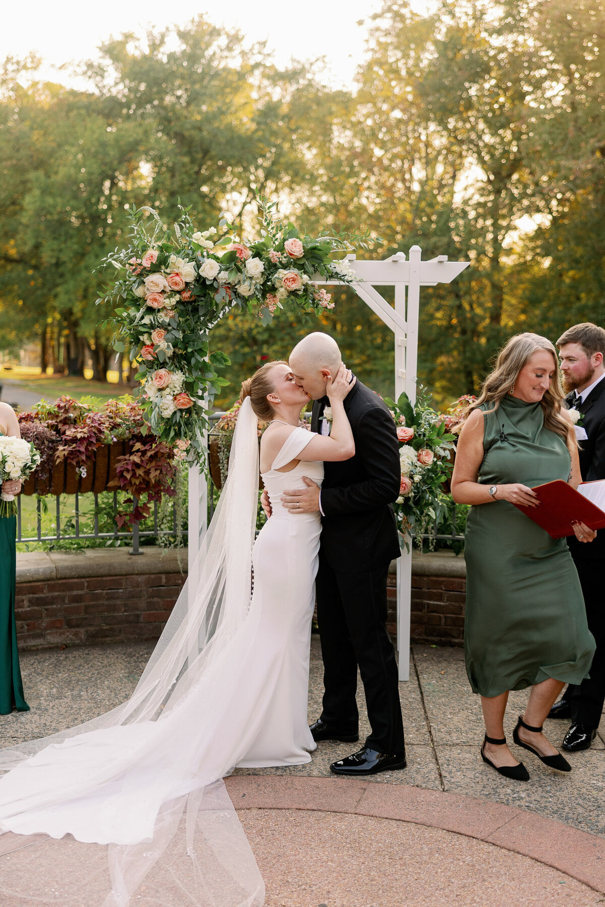 the-atrium-at-meadowlark-botanical-gardens-vienna-virginia-wedding-119