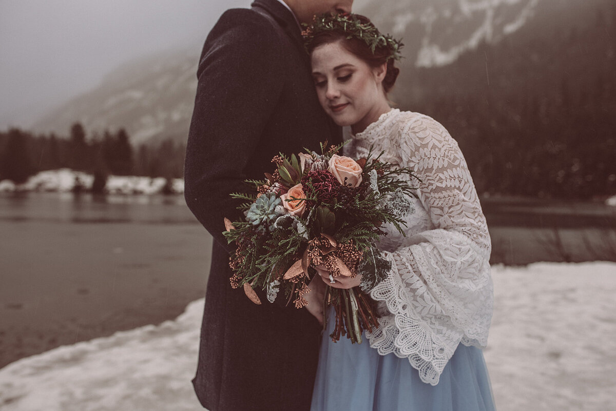 Elopement Adventures -  Gold Creek Pond - PNW  - Elopement Photographer - Tiffanyrudephotographer-33