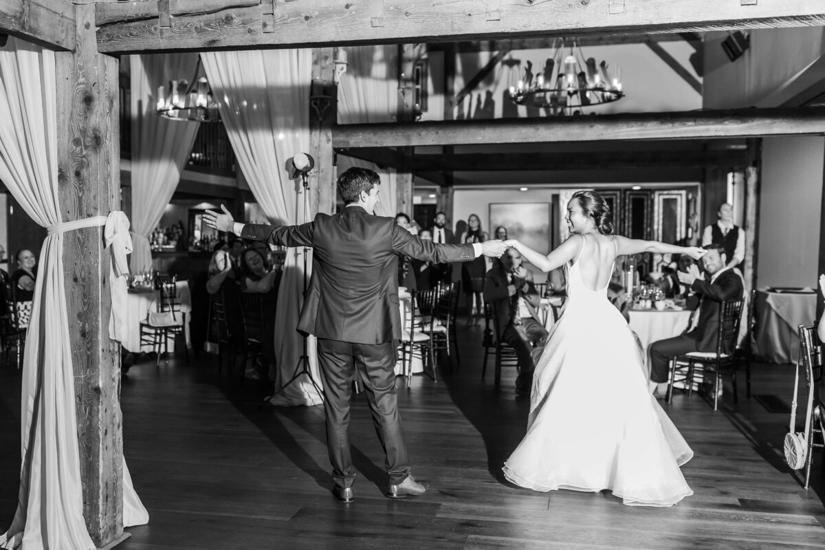 New_Hampshire_Wedding_Photographer_Bedford_Village_Inn-87