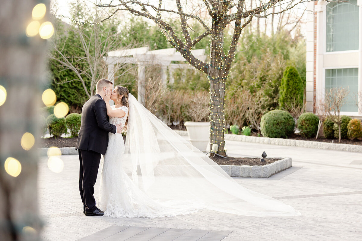 Andreia_Gregory_Wedding_Sneak_Peeks-91