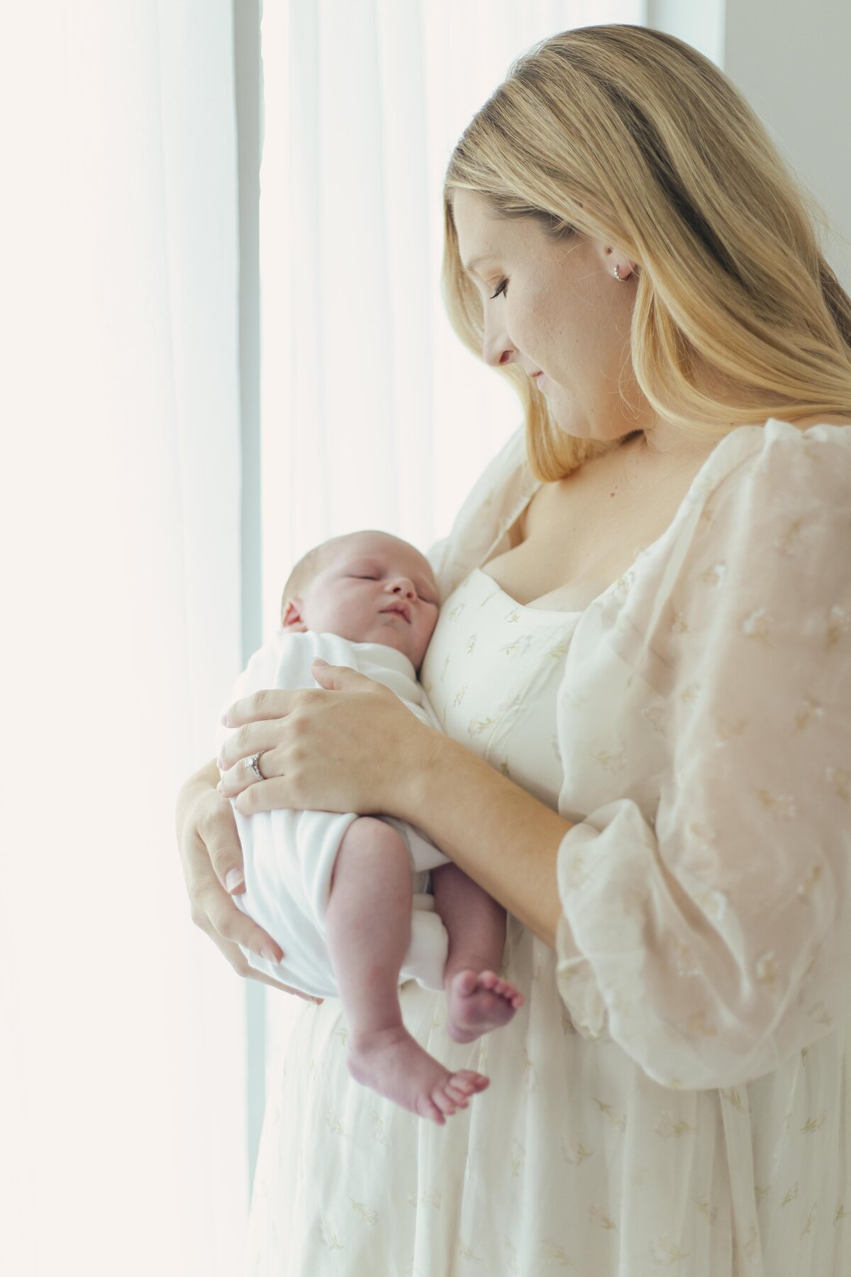 8U2A8976-omaha-newborn-photographer