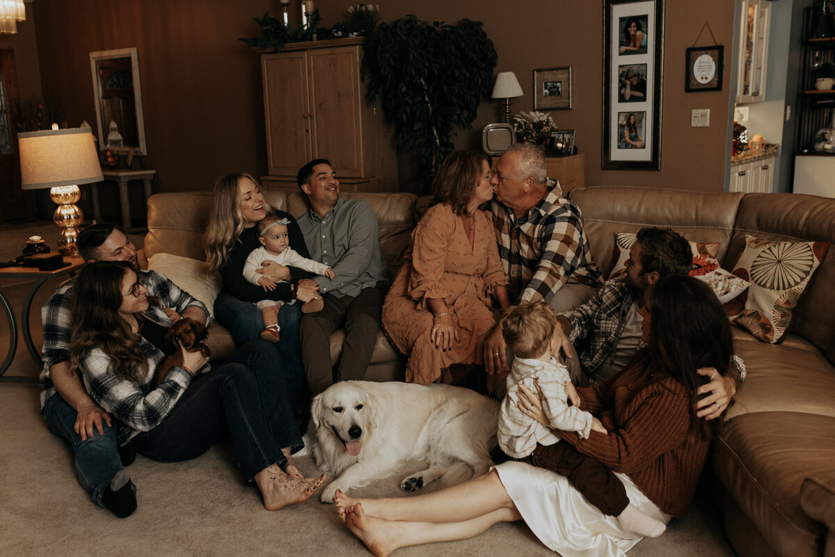 brighton-extended-family-photographer-anadalai-photography