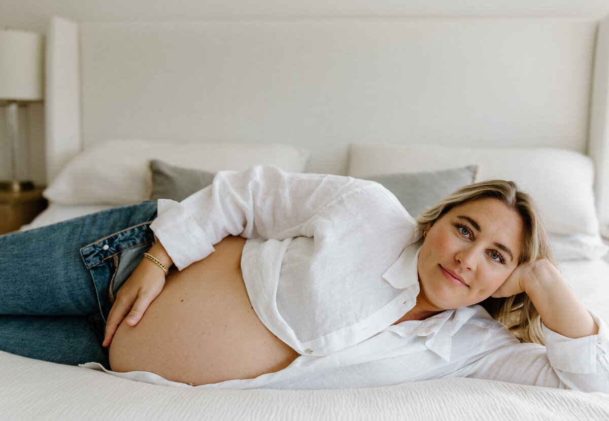Austin-Lifestyle-Photographer-Morey Maternity Story-26