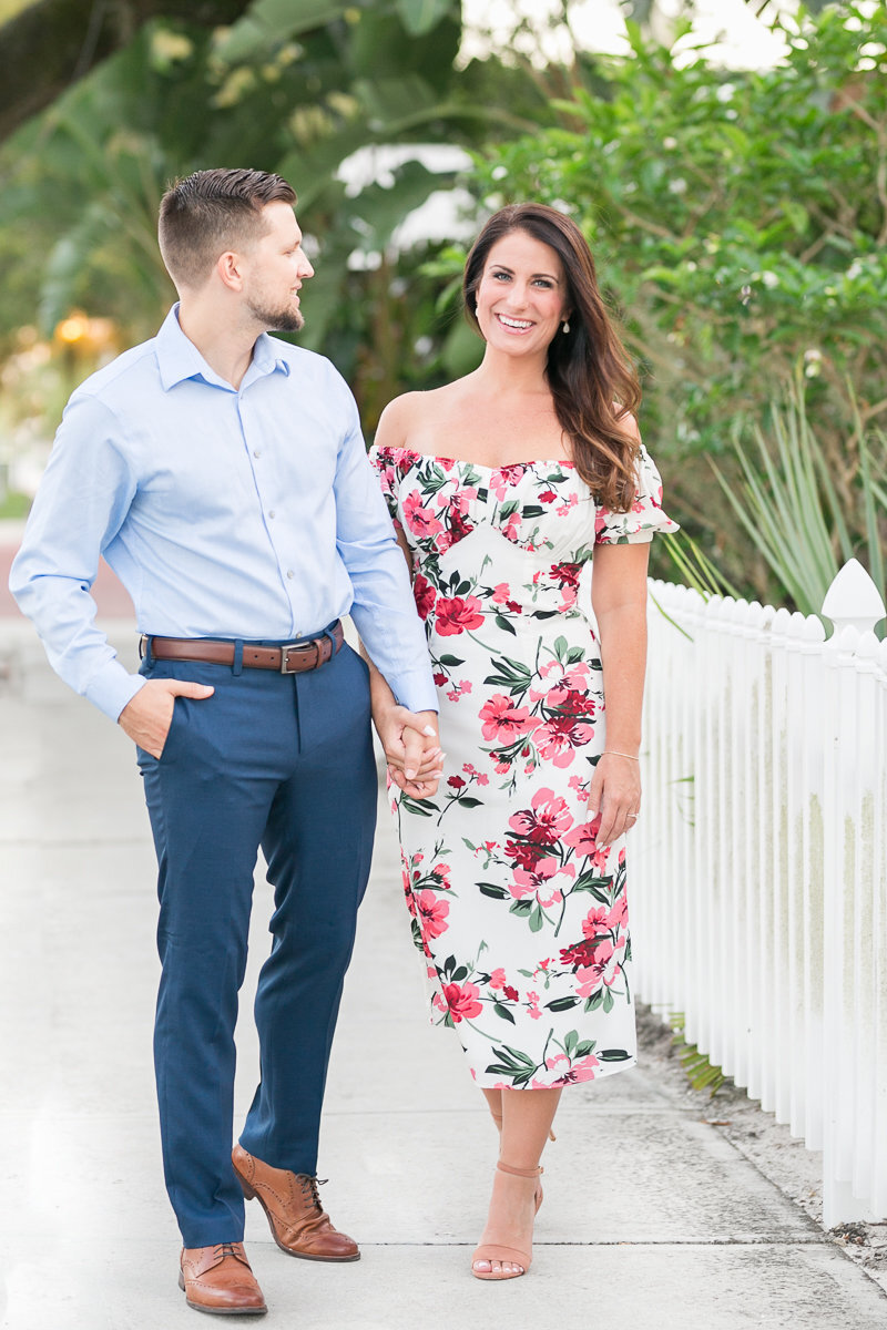 Orlando engagement photographer |  Orlando wedding photographer | Angela and Matt Rollins College Engagement session_-10