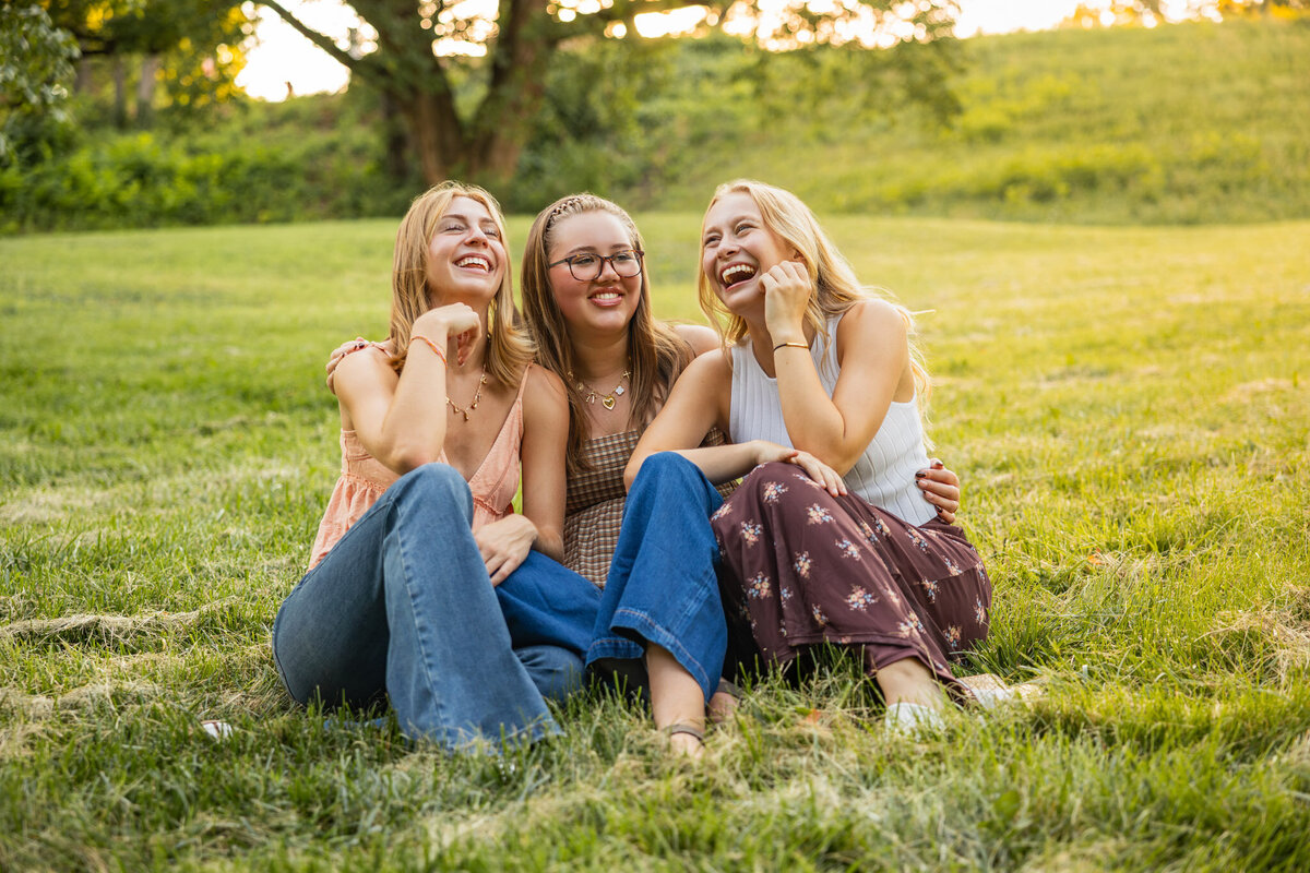 Senior model team photoshoot Lawrence Kansas