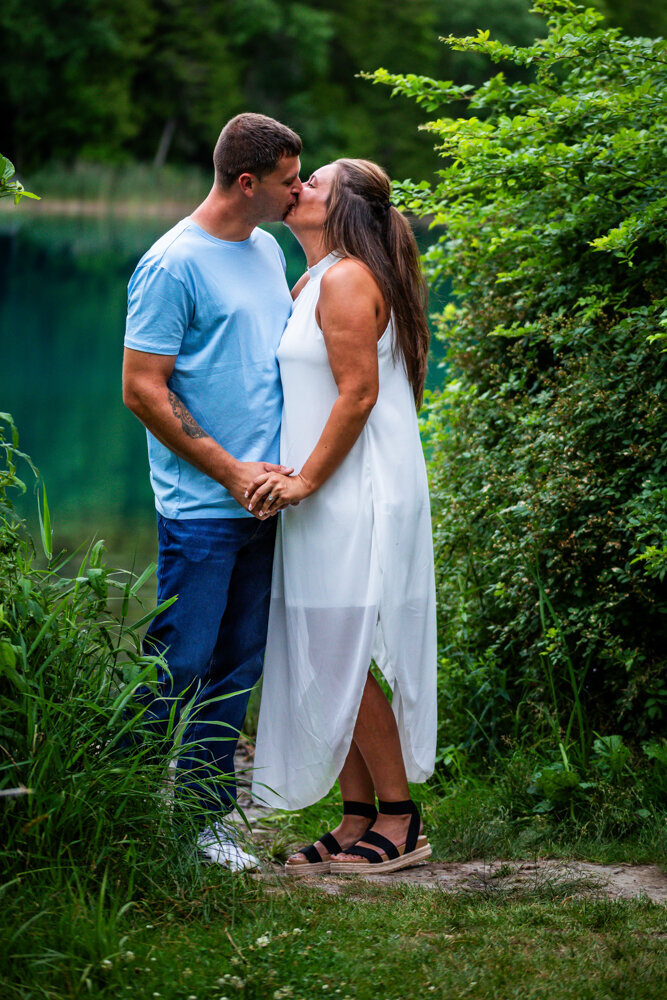FINAL RESIZE for web_Danielle & Collin_MTP-63