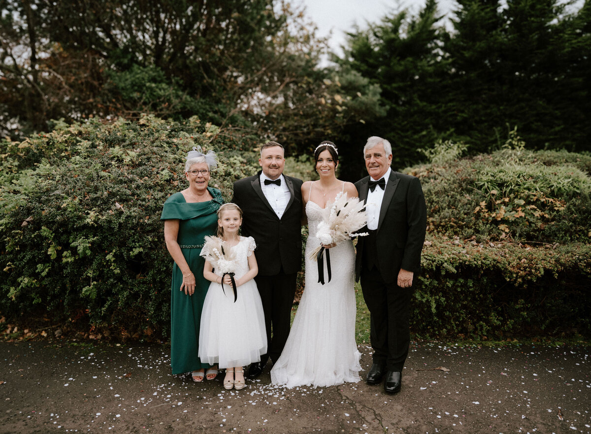 Nicola-Campbell-Timeless-Wedding-Photographer-Scotland-Doubletree-by-Hilton-North-Queensferry-Mr&MrsDavidson-2 2