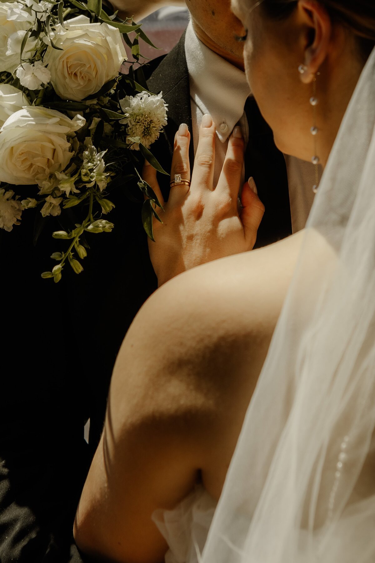 classy-urban-elopement-17
