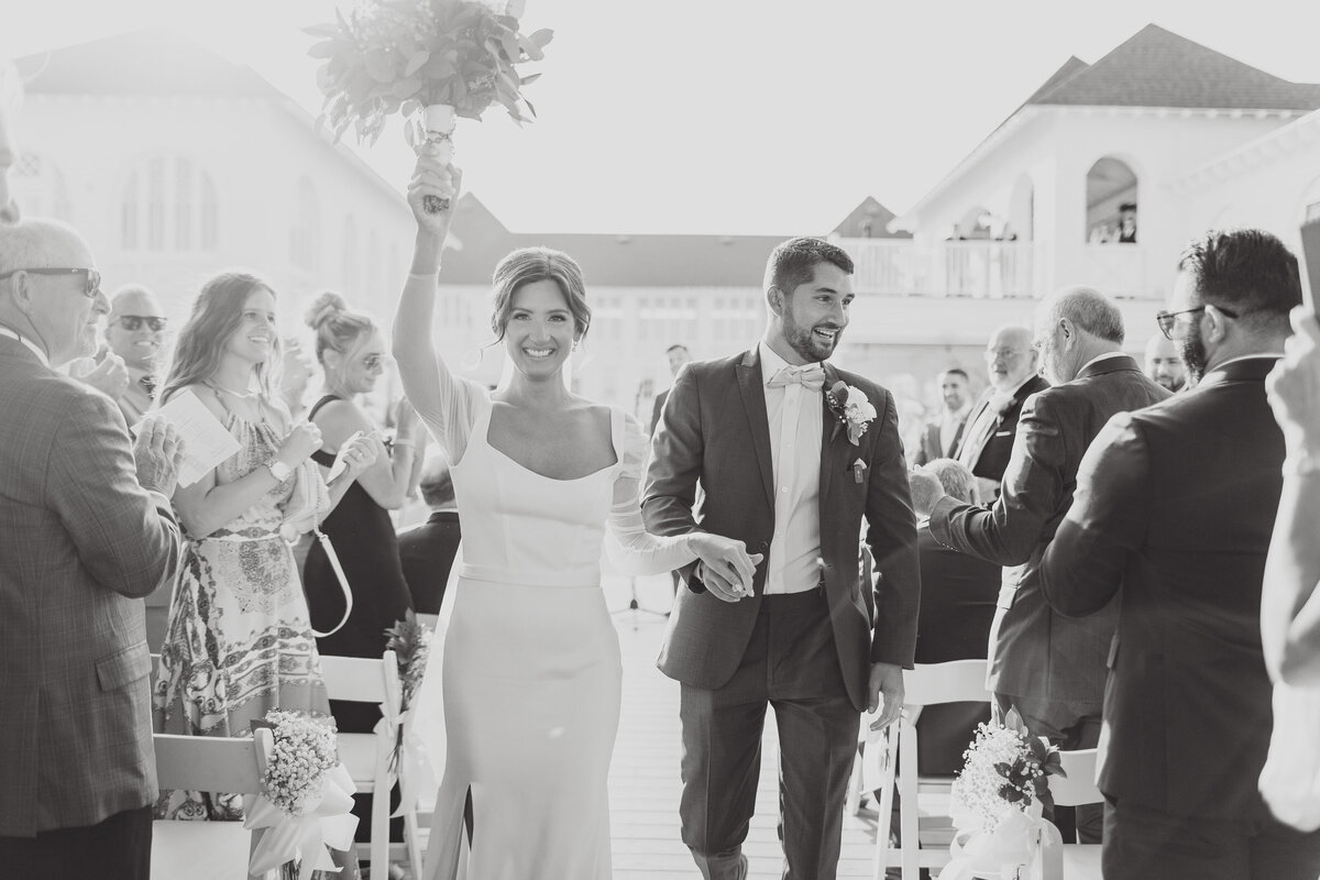 Beach Club Modern Chic Wedding with Touches of Pearl and Gold - Top East Coast Wedding Photography - Ashley Mac Photographs - New Jersey - New York - Connecticut - Rhode Island -53