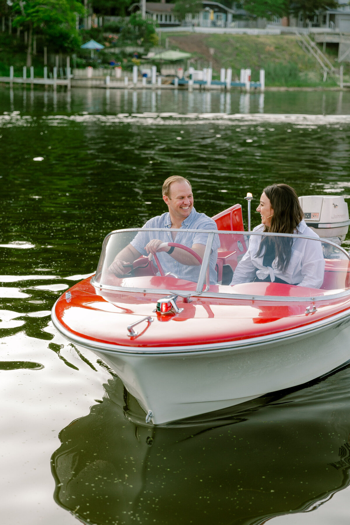 michigan-engagement-photos-with-a-boat-lindsay-elaine-photography-103