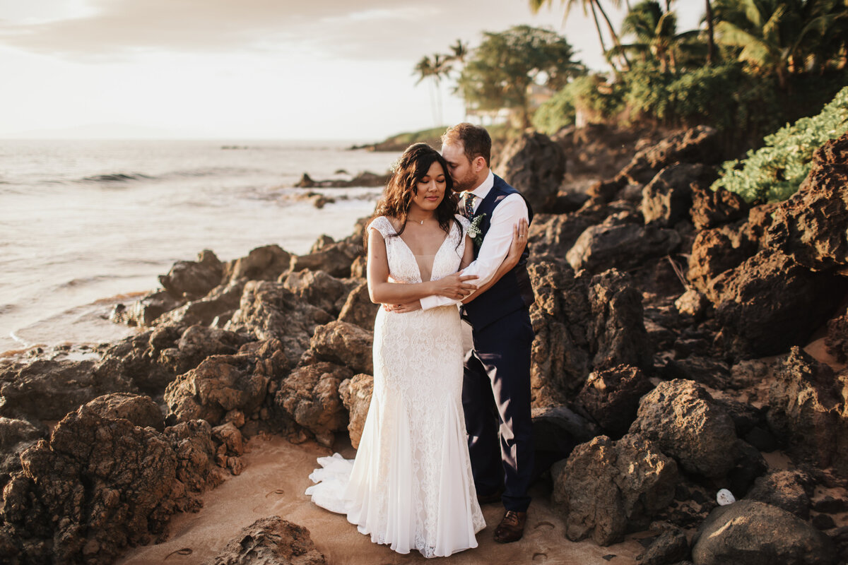 Beach simple wedding maui