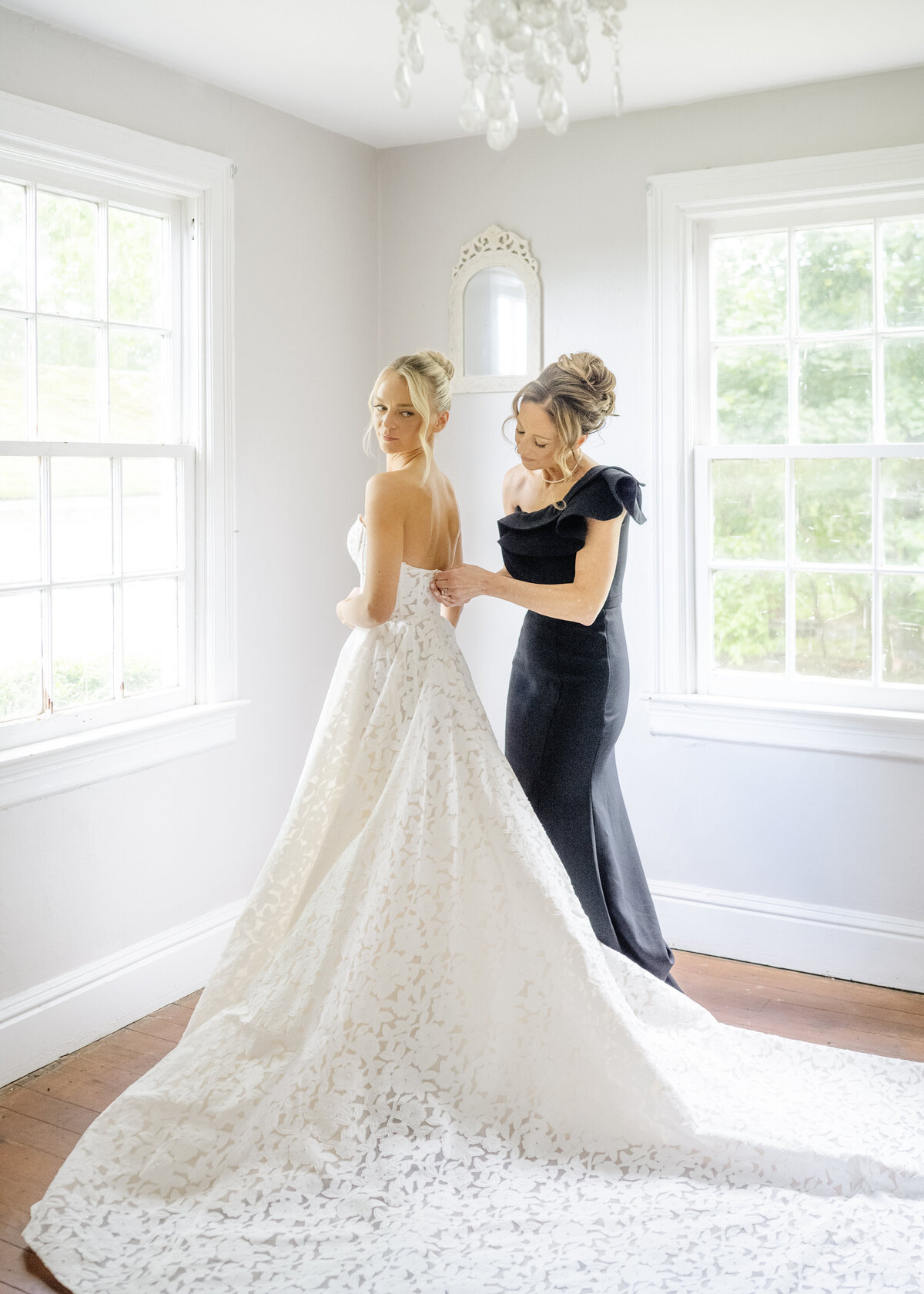 OliviaNoah_WeddingPreview004