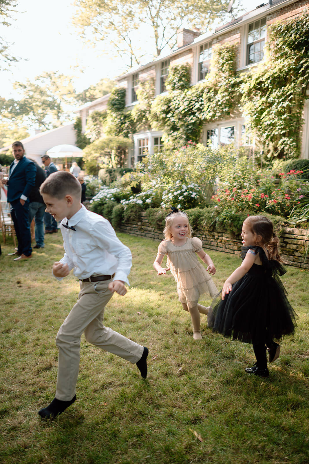 lake-forest-chicago-suburbs-chicagoland-backyard-wedding-elegant-editorial-melissa-ferrara-photography01018
