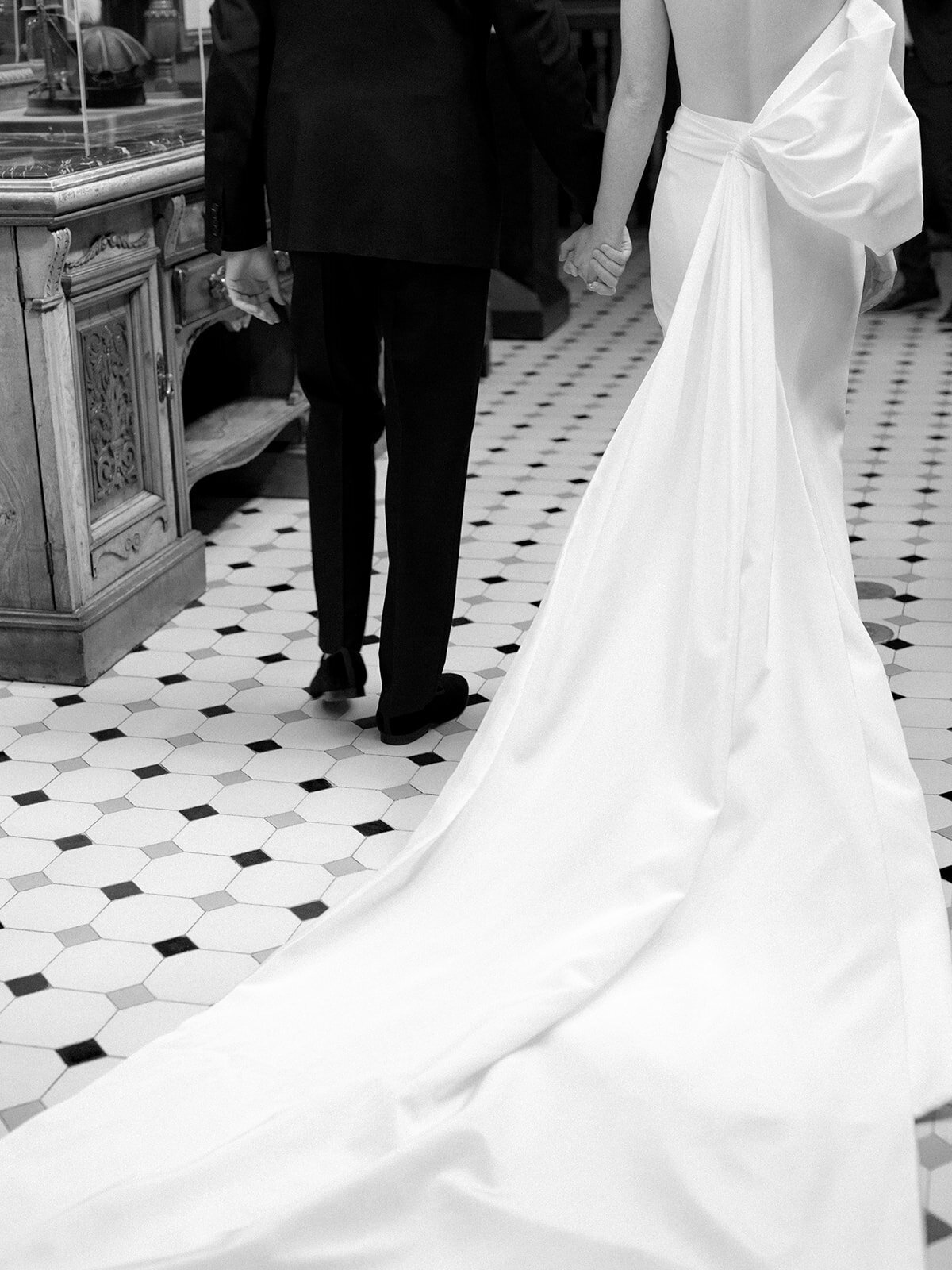 Aspen Hotel Jerome Wedding Calluna Events wedding style wedding gown