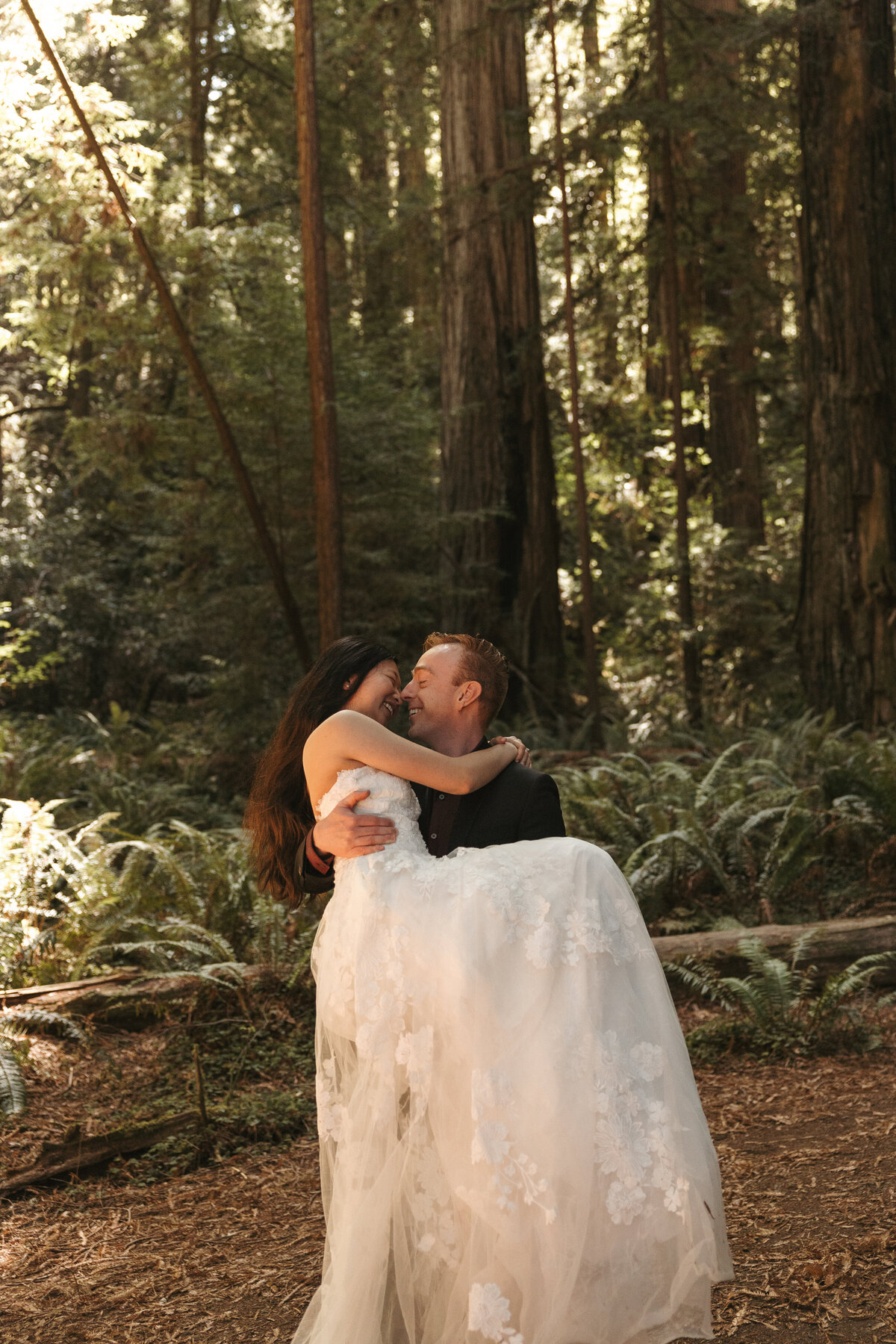 jackiejoshredwoodselopement1