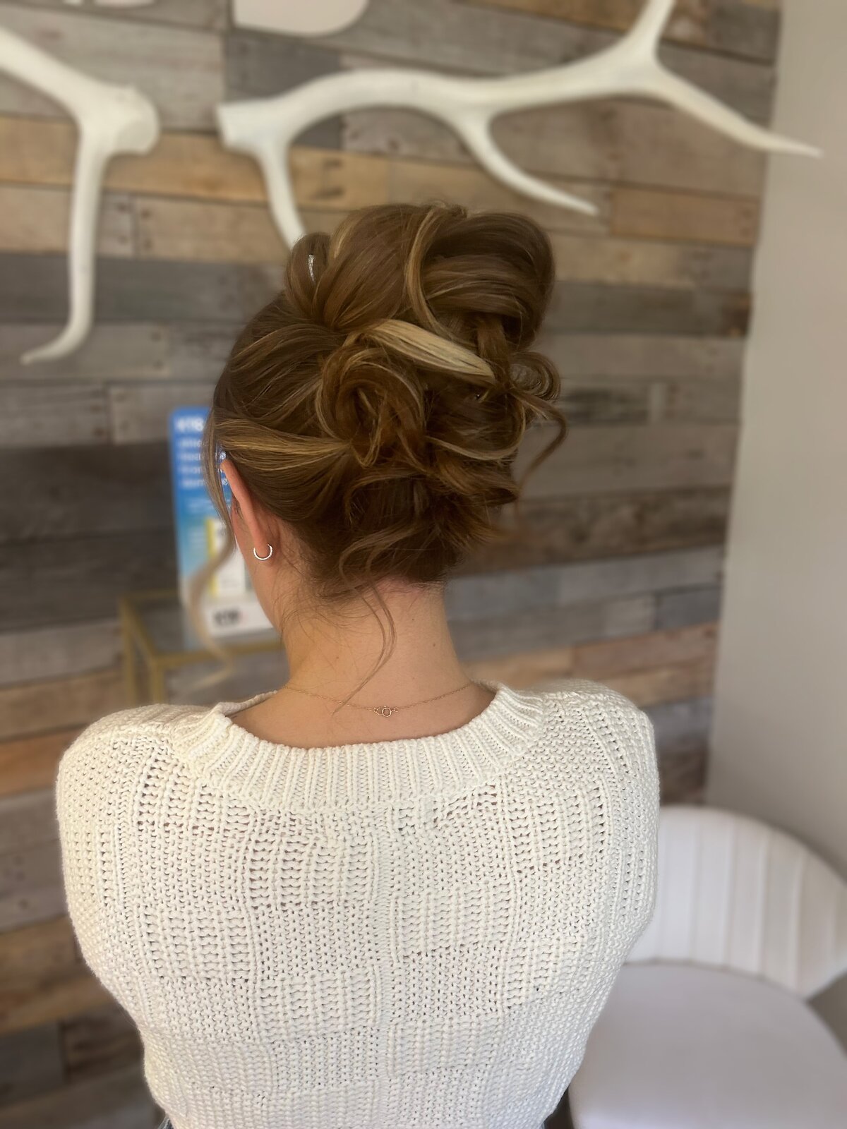 01 Canmore Wedding and Hair Stylist 4