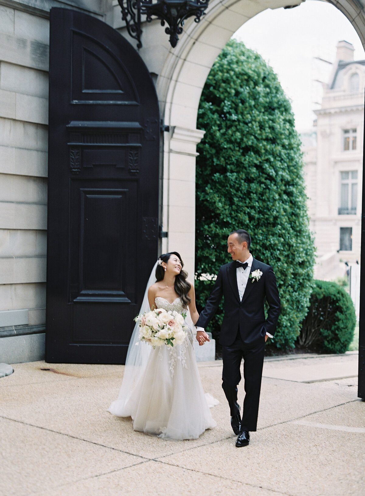 _Anderson_House_DC_Fine Art Film Wedding Luxury Photographer Pam Barefoot Bride _Vicki_Grafton_Photography.JPG48