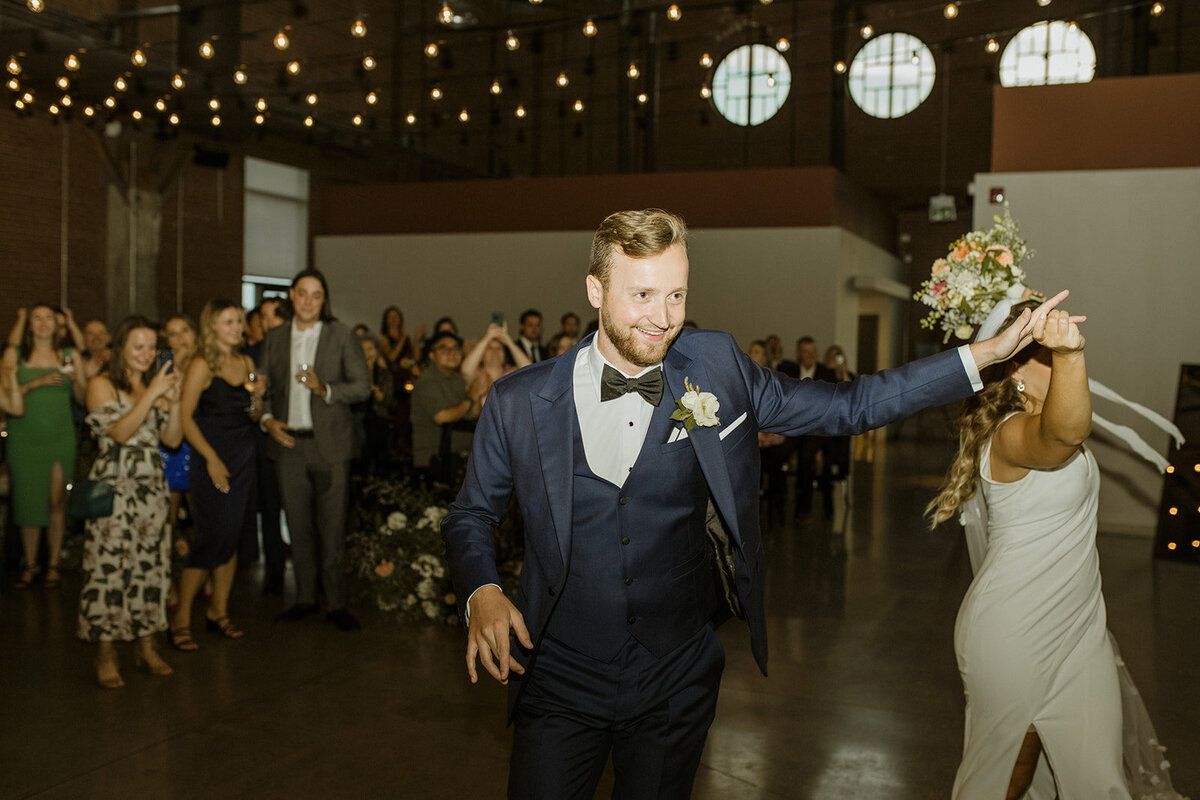 c-toronto-wedding-getting-ready-lovt-studio-the-symes-2117