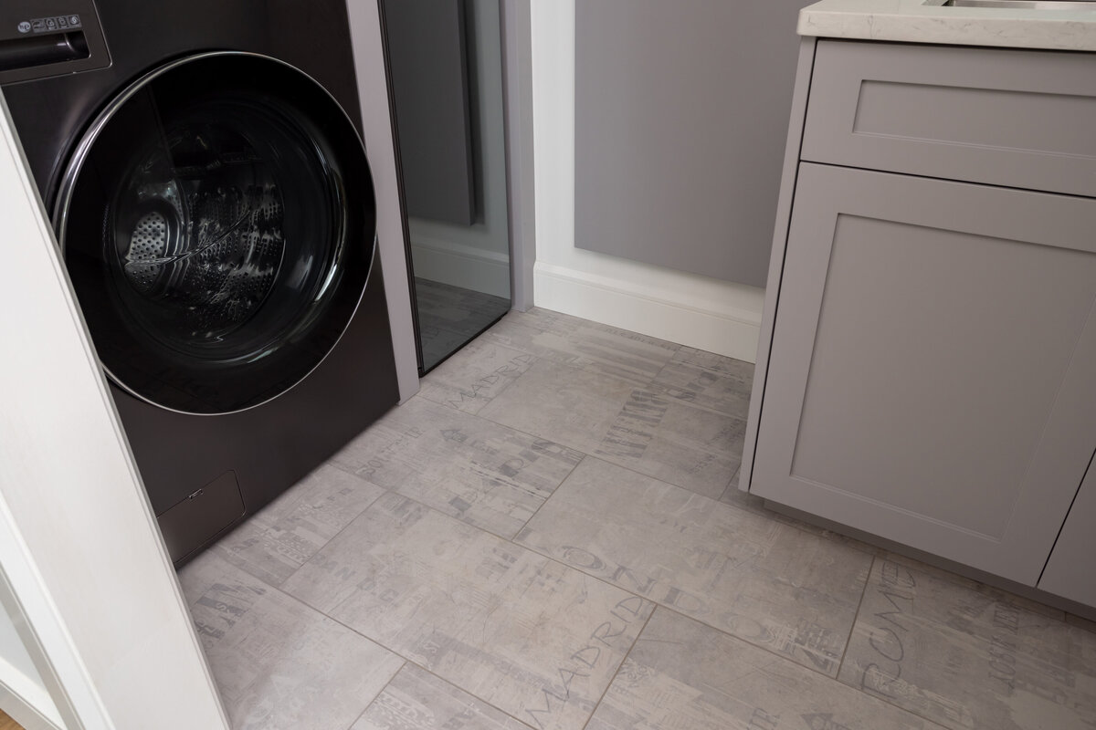 KatCo_Interiors-LakeHouse-Laundry-11