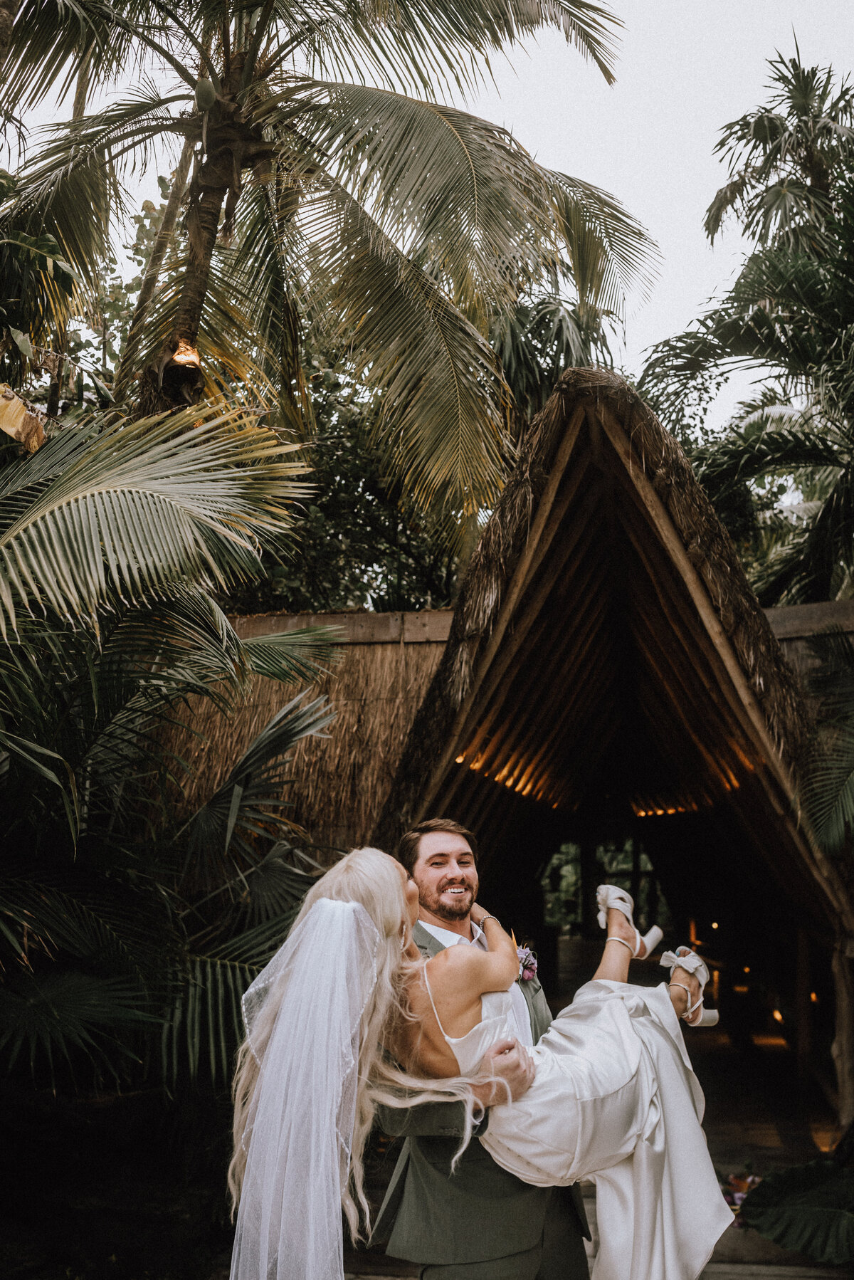 Ambar + Alejandro with Tulum Wedding Photos-02-1067