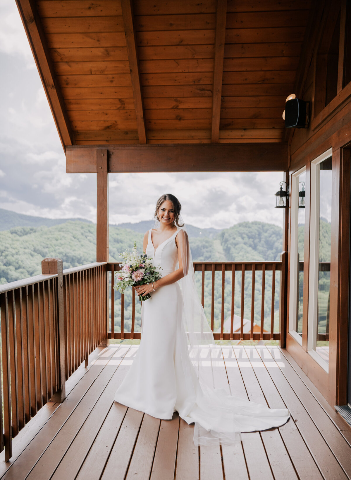 destination-wedding-venues-mountains-summer-ideas