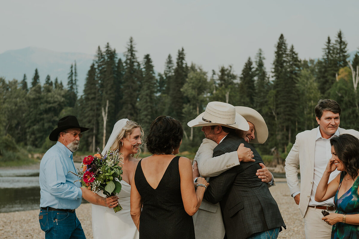 presley-gray-luxury-western-montana-wedding-7137