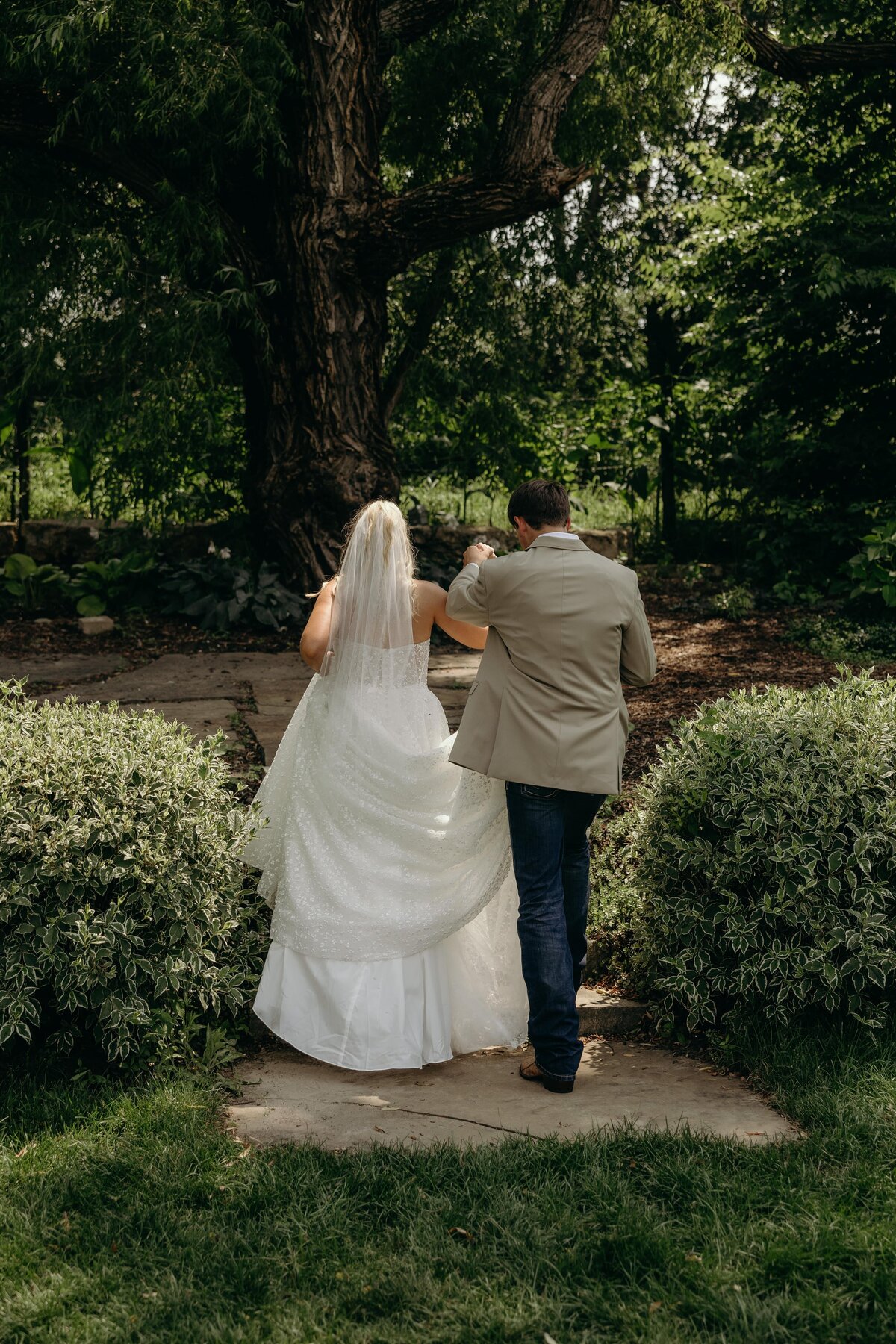 joyous-july-wedding-15