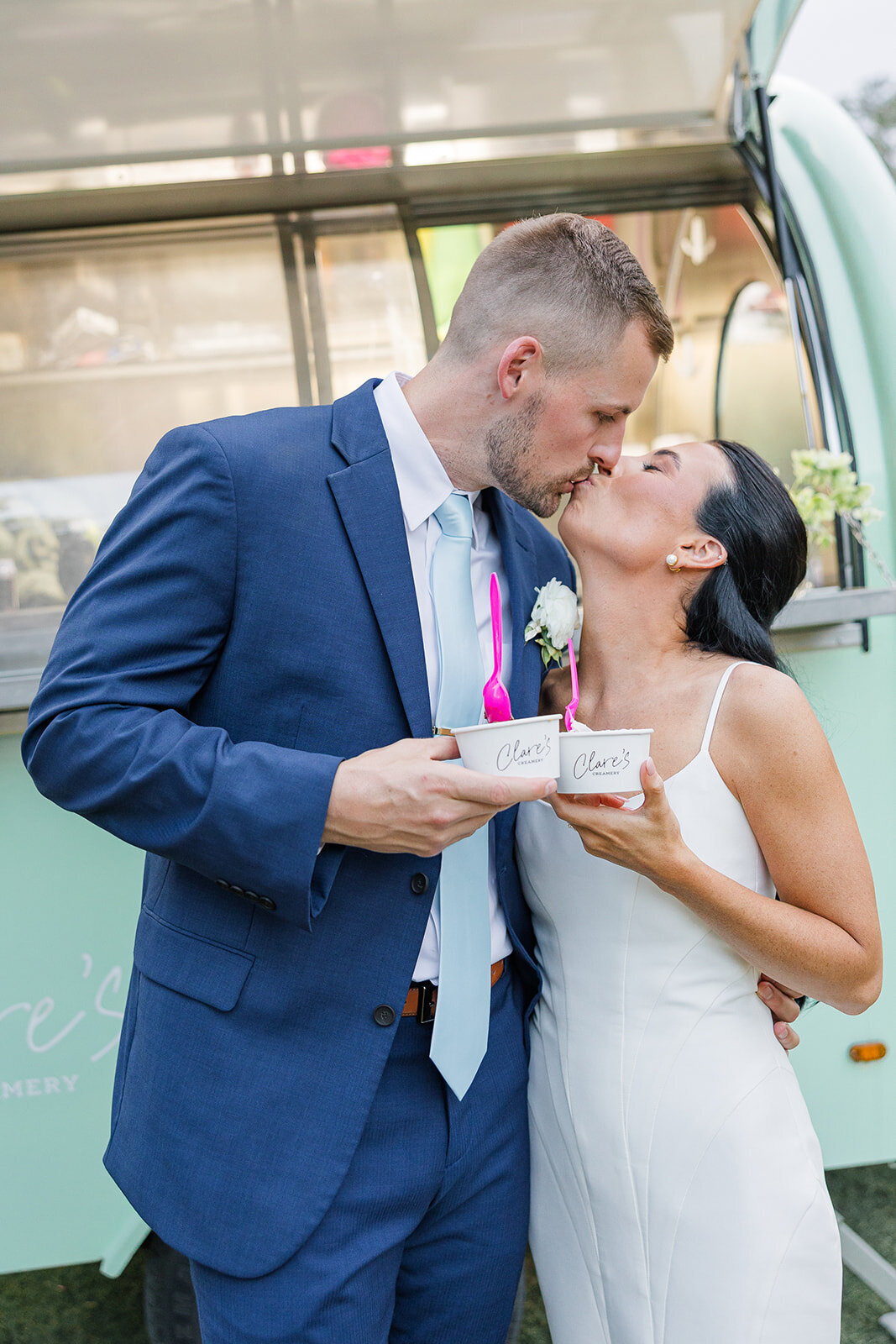 Elizabeth + Chase, Chic Wedding, Makenzie Cioffi Photography LLC, _0098
